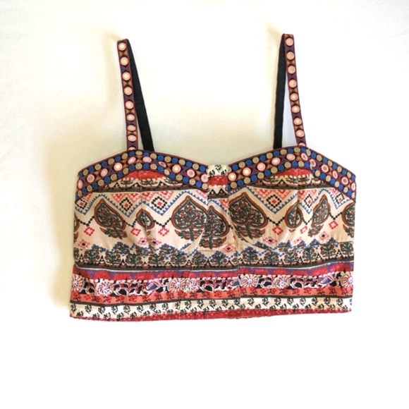 Crop Top | xhiliration | Size Large - Picture 2 of 6